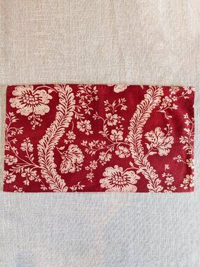 POTTERY BARN  12x20 COTTON LINEN LUMBAR PILLOW COVER RED / IVORY JACOBEAN FLORAL